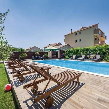 Apartments Mikulic Biograd Na Moru Ngoại thất bức ảnh