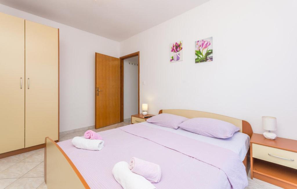 Apartments Mikulic Biograd Na Moru Ngoại thất bức ảnh