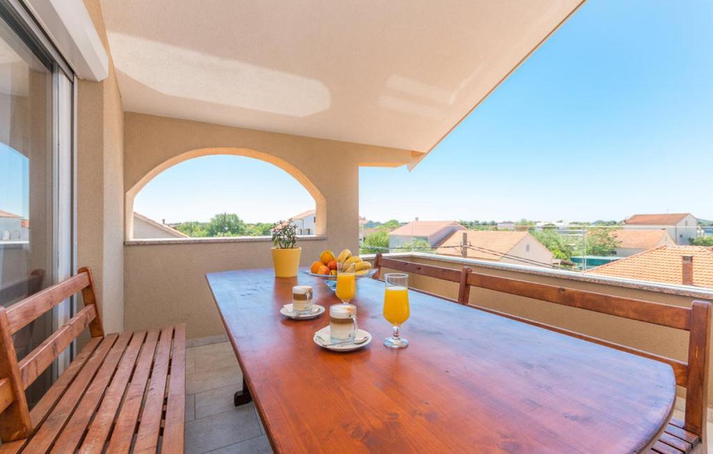 Apartments Mikulic Biograd Na Moru Ngoại thất bức ảnh