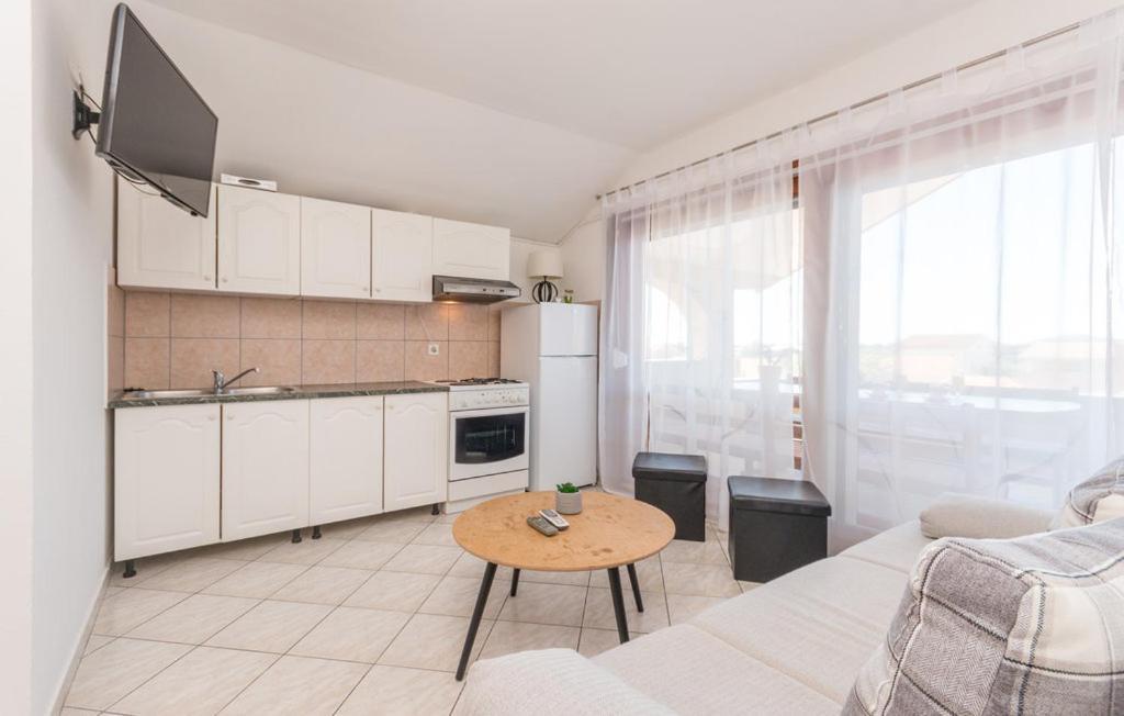 Apartments Mikulic Biograd Na Moru Ngoại thất bức ảnh