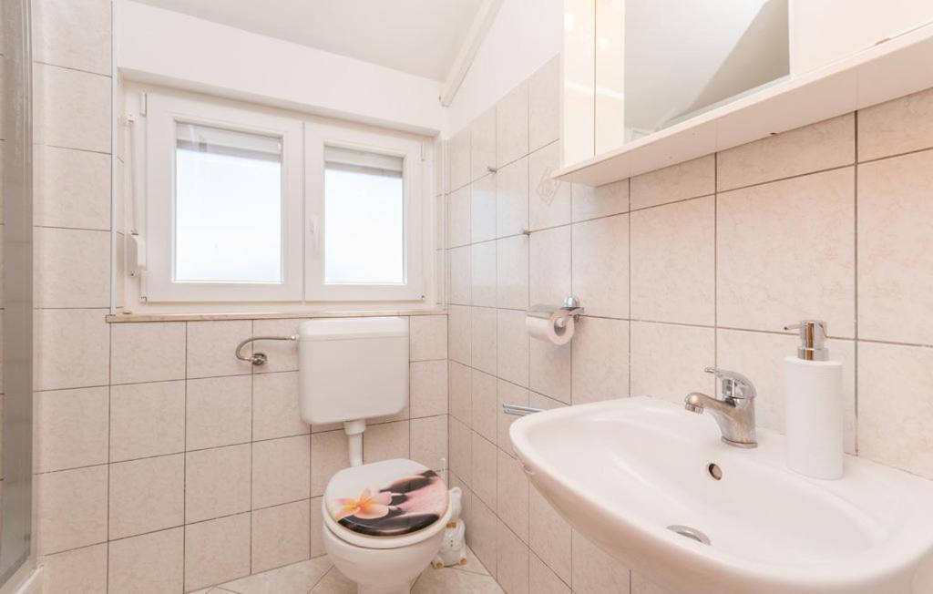 Apartments Mikulic Biograd Na Moru Ngoại thất bức ảnh