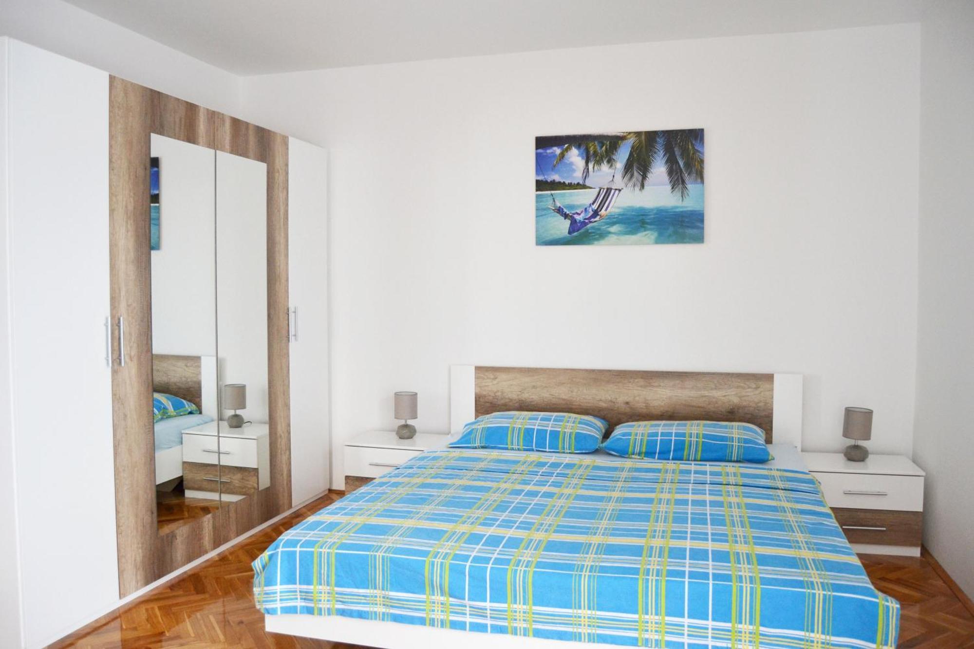 Apartments Mikulic Biograd Na Moru Phòng bức ảnh