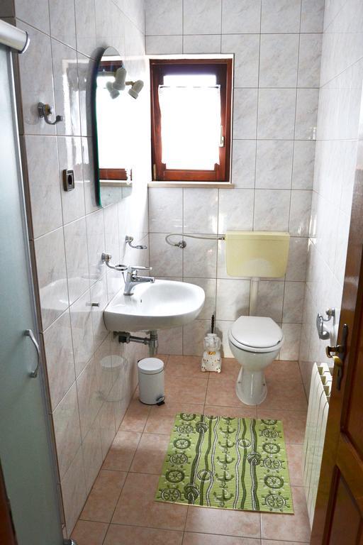 Apartments Mikulic Biograd Na Moru Ngoại thất bức ảnh