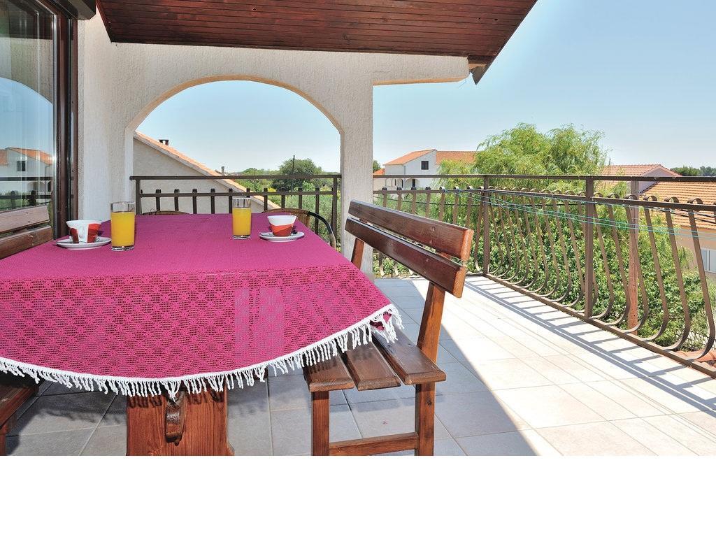 Apartments Mikulic Biograd Na Moru Ngoại thất bức ảnh